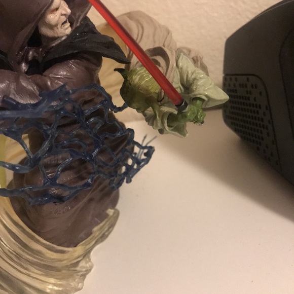 STAR WARS UNLEASHED JEDI MASTER YODA VS EMPEROR PALPATINE DARTH SIDIOUS ROTS - Picture 4 of 6